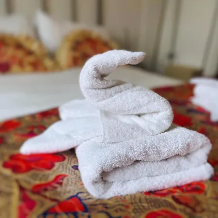 - Cabot Circus Apartment *