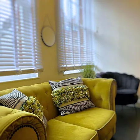 - Cabot Circus Appartement