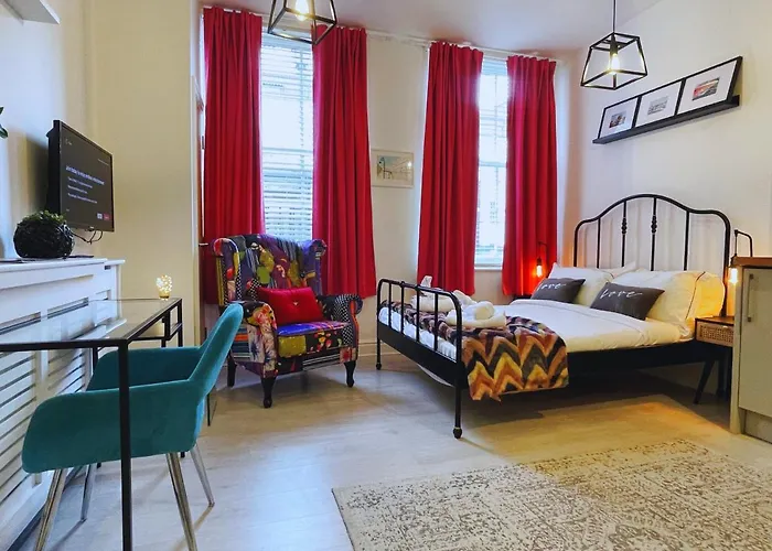 - Cabot Circus Apartamento