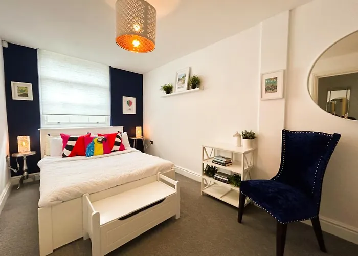 - Cabot Circus * Bristol