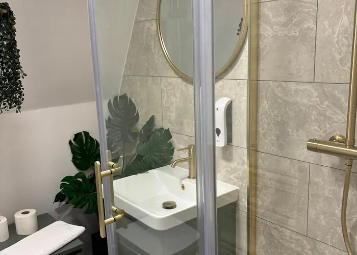 - Cabot Circus Apartamento